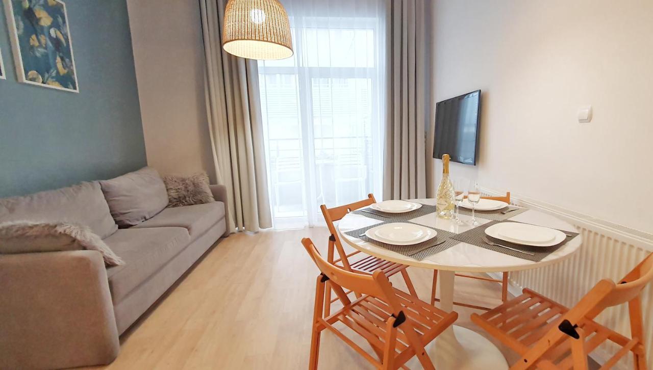Holiday Home Aparthotel 009 Z Balkonem Przy Plazy Miedzyzdroje Bagian luar foto